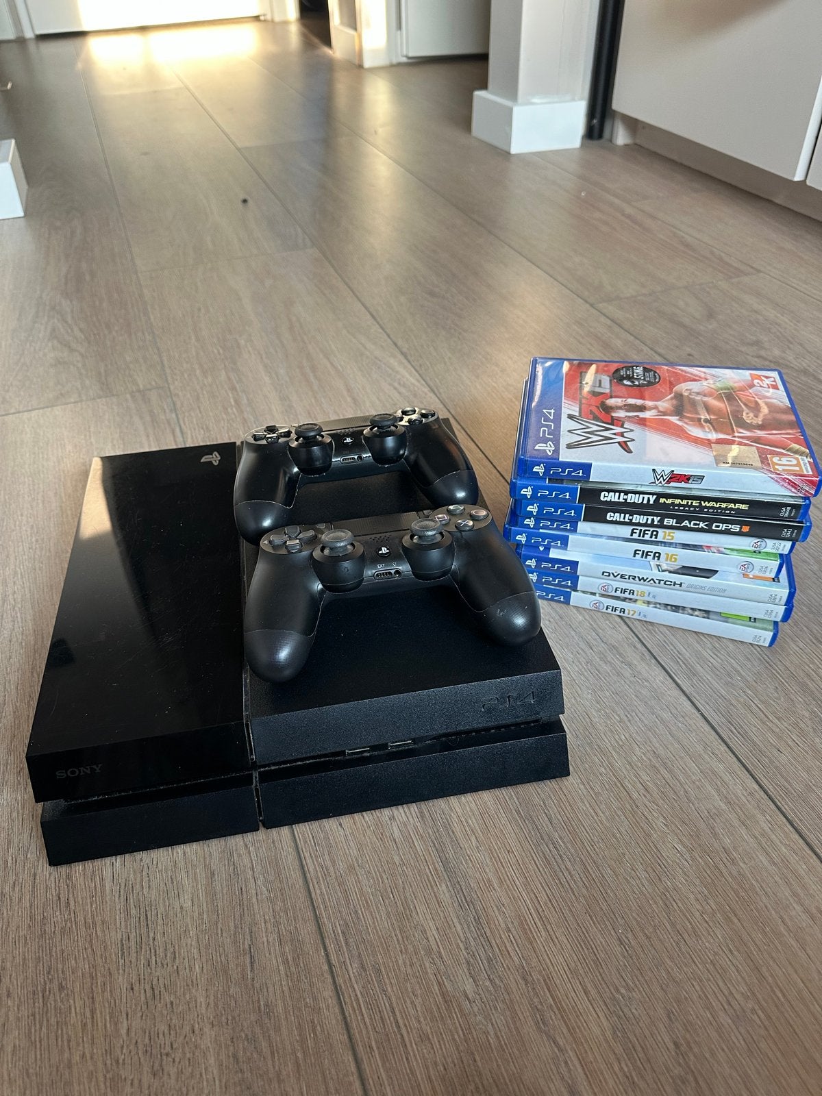 PlayStation 4 (PS4) met 2 controllers en games, Ophalen, Met 2 controllers, Original, 500 GB