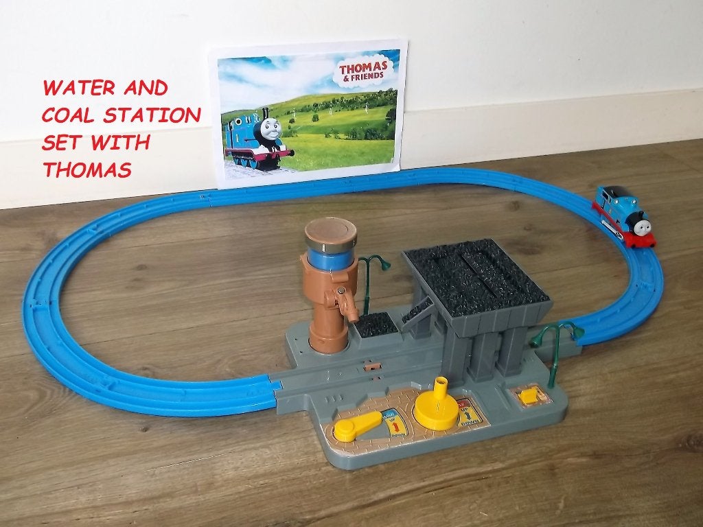 Trackmaster Thomas de Trein, Water and Coal Station Set, Kinderen en Baby's, Speelgoed | Thomas de Trein, Ophalen of Verzenden