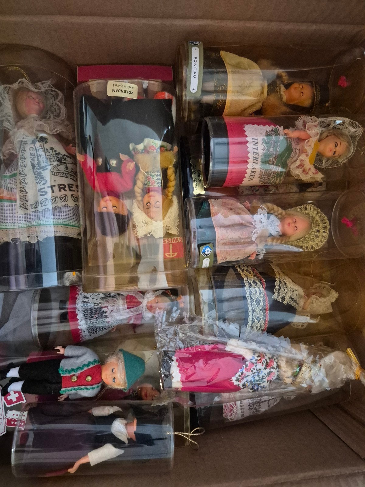 40 Klederdracht Poppetjes - Meerendeel Nieuw in Verpakking, Ophalen of Verzenden, Zo goed als nieuw, Pop