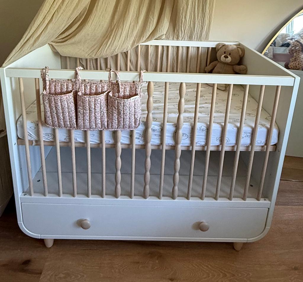 Ledikant Ikea  Nieuw, Kinderen en Baby's, Ophalen of Verzenden, Zo goed als nieuw