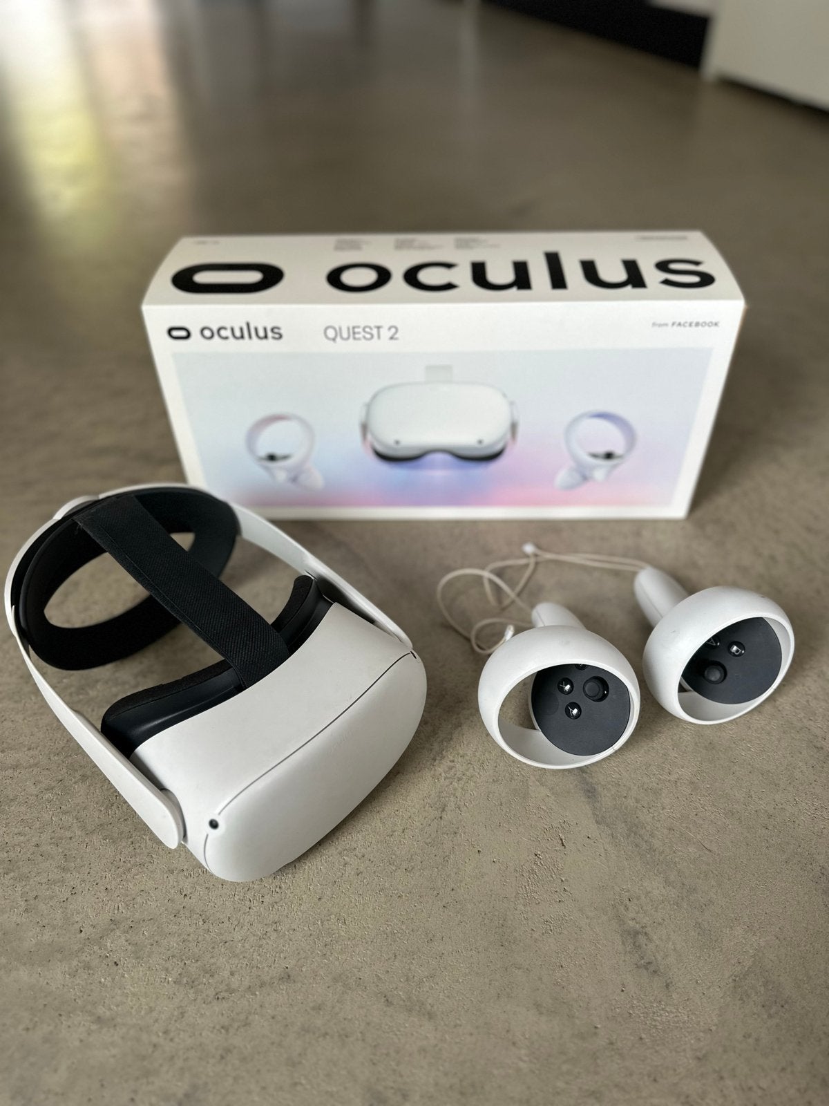 Oculus Quest 2 VR-bril - Zo goed als nieuw (256GB), Ophalen of Verzenden, Zo goed als nieuw, VR-bril, Overige platformen