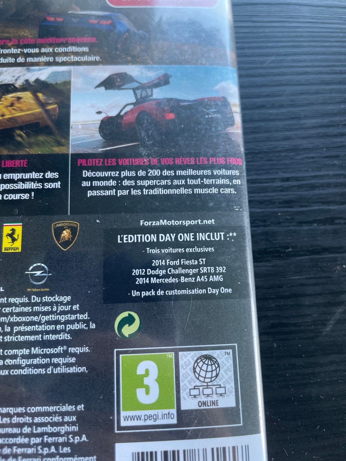Forza Horizon 2 Day One Edition - Xbox One (sealed), Spelcomputers en Games, Online, One Microsoft Place, South County Business Park, Dublin D18 P521 IRELAND; Registered Office: 70 Sir Rogerson's Quay, Dublin D02 R296 IRELAND