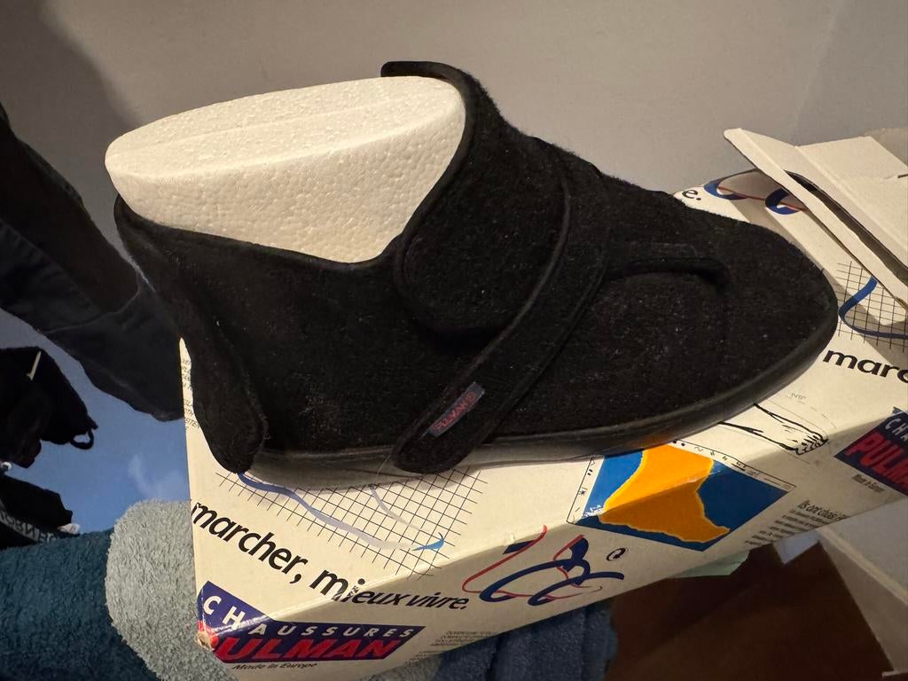 Verbandschoenen  pantoffels., Diversen, Ophalen of Verzenden, Zo goed als nieuw