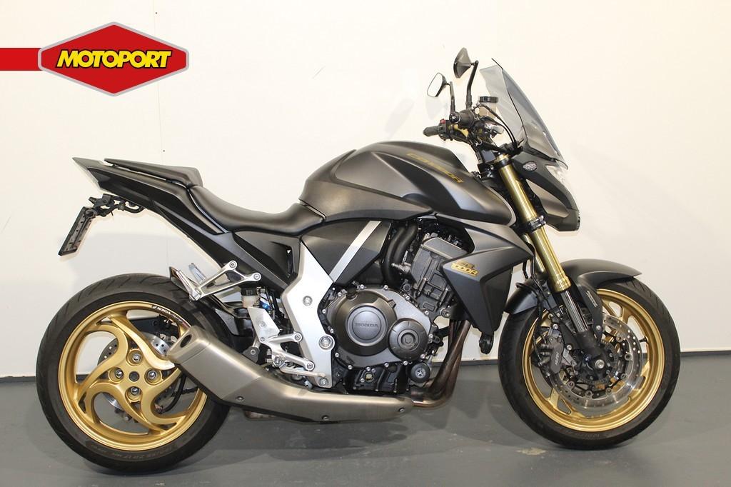 Honda CB 1000 R abs (bj 2013), Motoren, Motoren | Honda, Bedrijf, Mc.benelux@honda-eu.com, Doornveld 180
B-1731  Zellik, BE, Naked bike