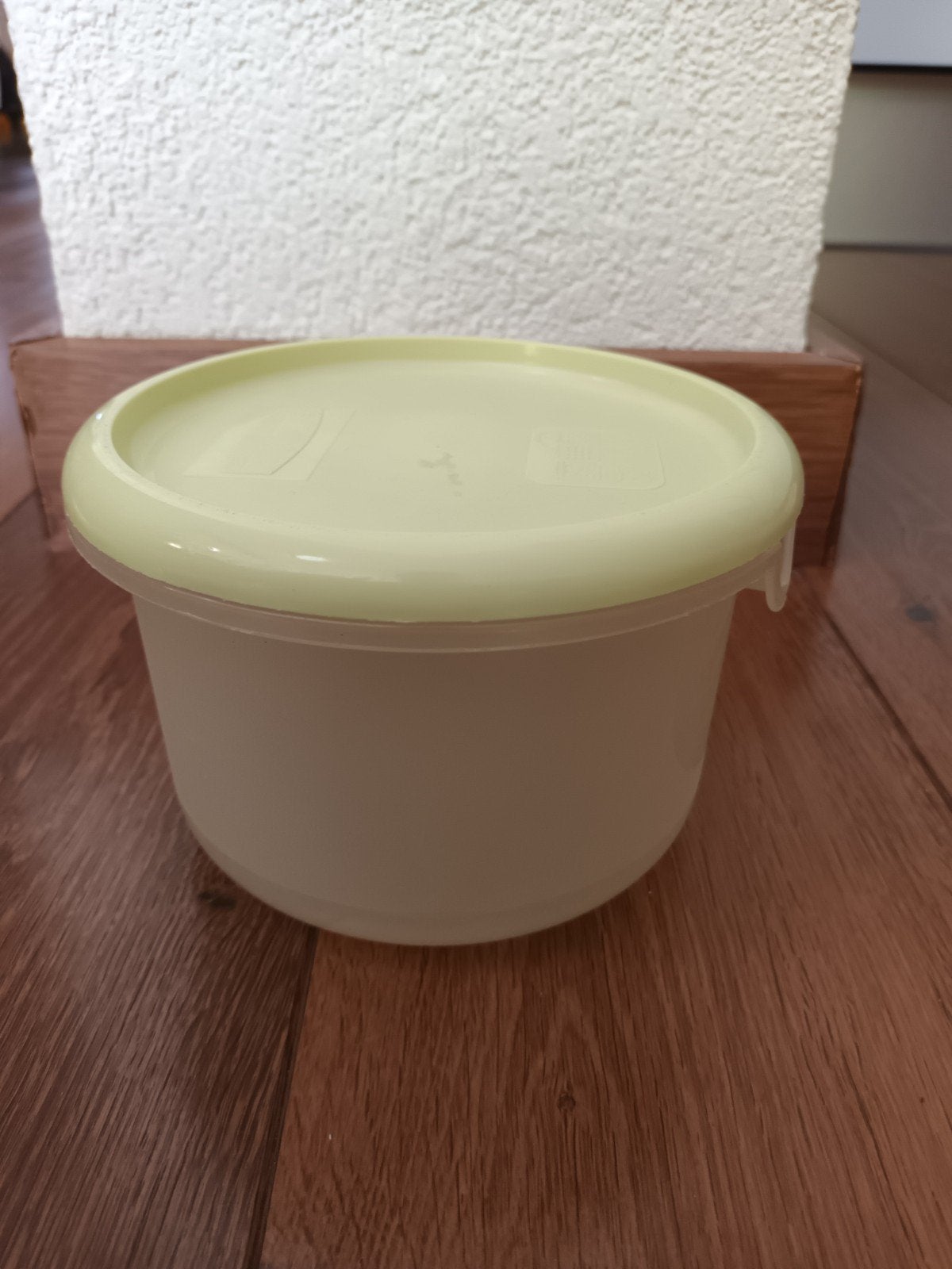 Rubbermaid plastic kunststof PP bakje met deksel, Ophalen of Verzenden, Gebruikt, Bak of Kom, Geschikt voor vriezer