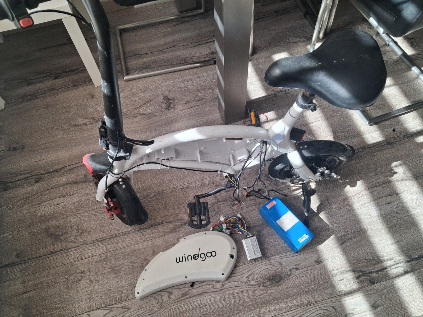 Wingoo elektrische vouwfiets - onderdelen of voor reparatie, Overige merken, Minder dan 30 km per accu, Gebruikt, Ophalen of Verzenden