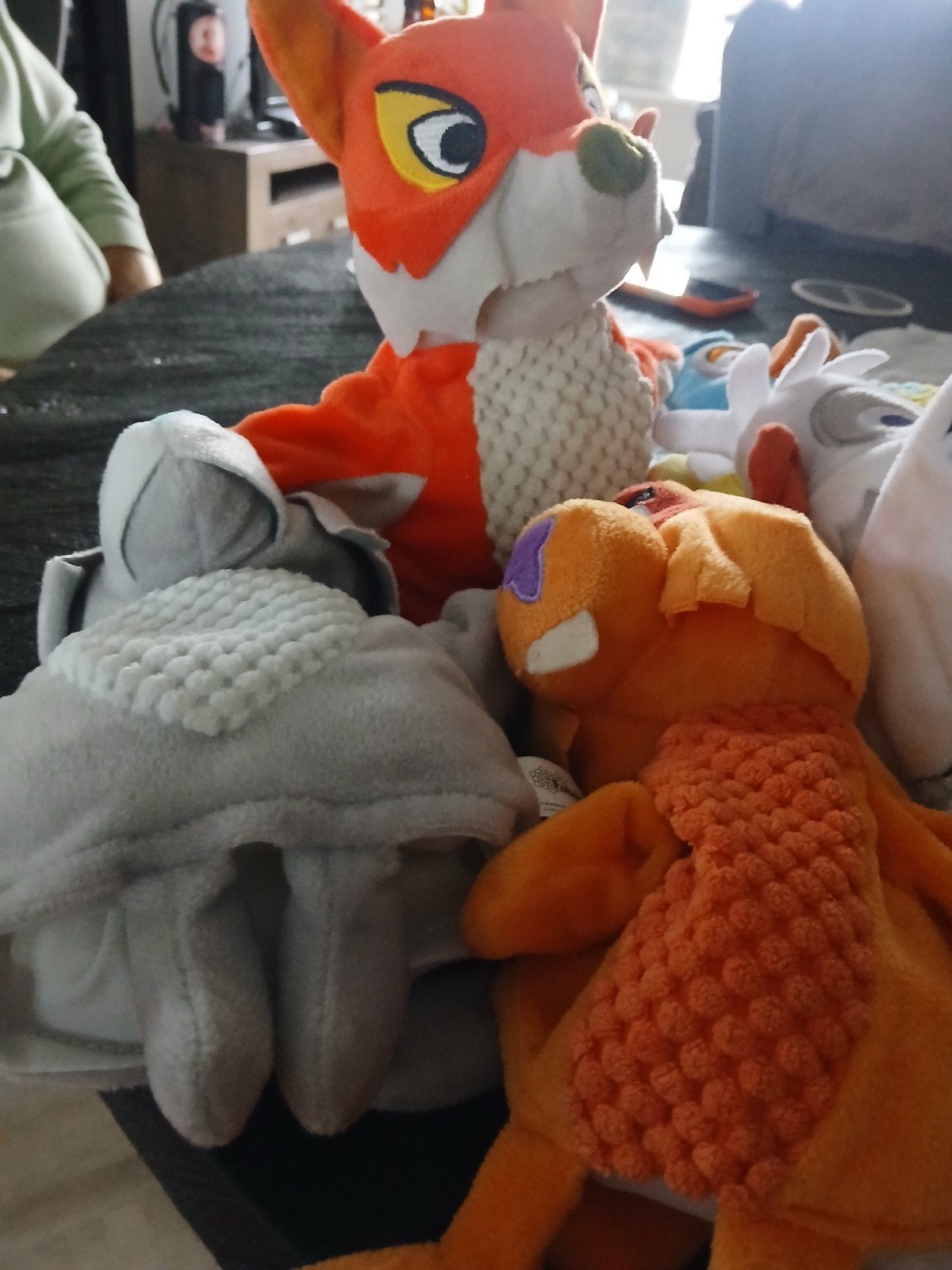 handpoppen fabeltjeskrant, zo goed als nieuw, Oranje, Ophalen of Verzenden, Zo goed als nieuw, Middelgroot (20 tot 80 cm)