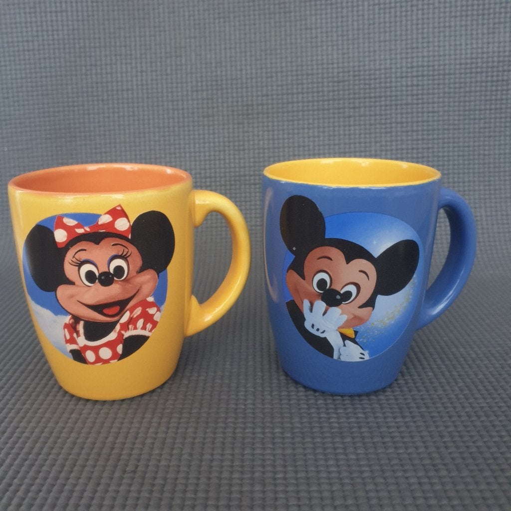 Paar Disneyland Paris Esso-mokken (Mickey & Minnie), Verzamelen, Disney, Ophalen of Verzenden, Mickey Mouse, Zo goed als nieuw
