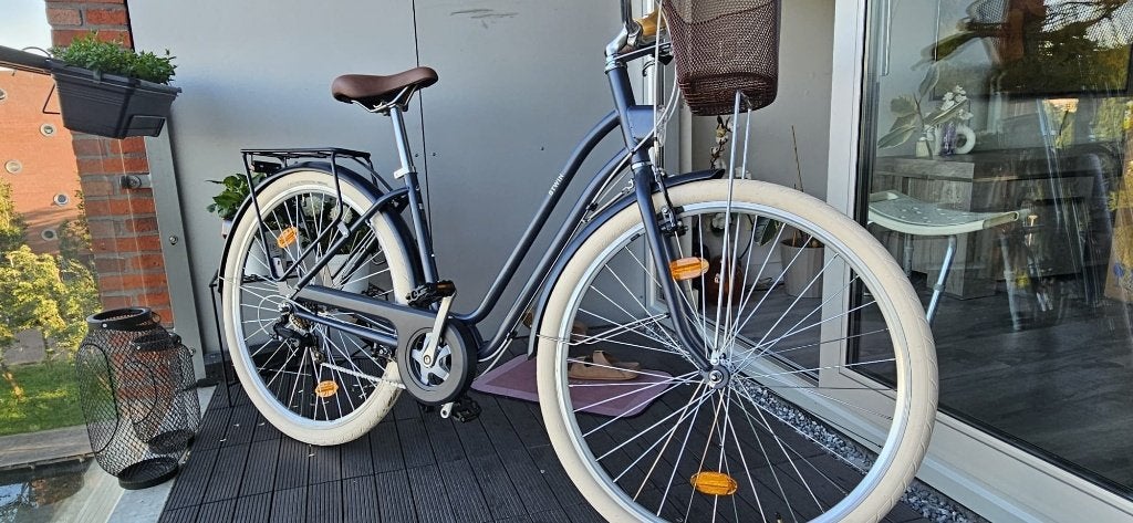 Nieuwe Damesfiets 28 inch , Decathlon stadsfiets, fiets, Fietsen en Brommers, Fietsen | Dames | Damesfietsen, Ophalen of Verzenden