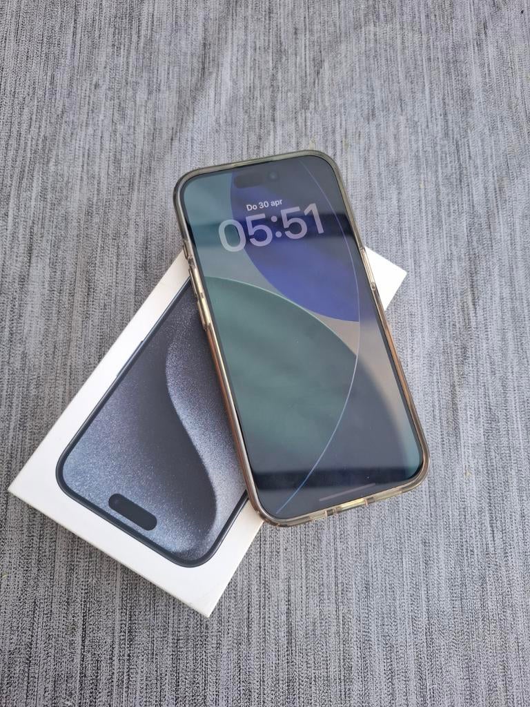 Iphone 15 pro 128GB blue titanium, Ophalen, 128 GB, Blauw, Zo goed als nieuw