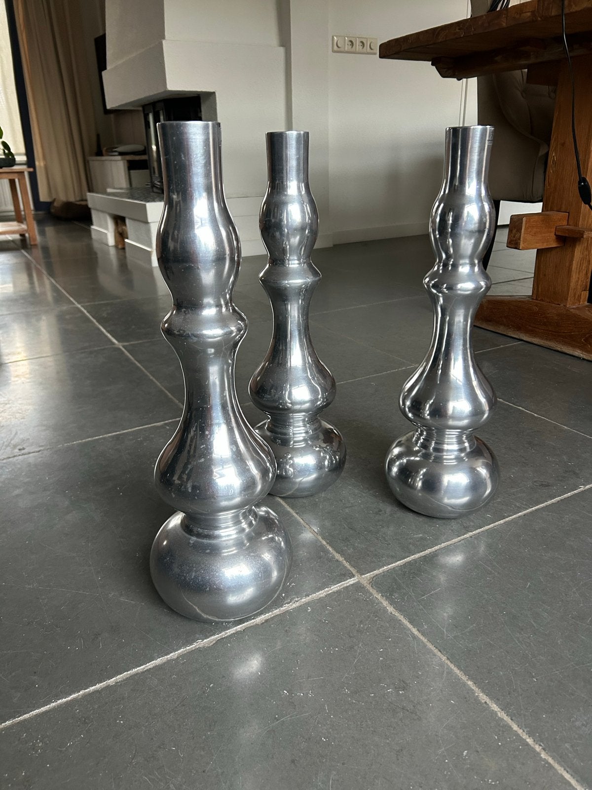 Set van 3 aluminium vazen - 53 cm hoog, Overige materialen, Gebruikt, Overige kleuren, 50 tot 75 cm