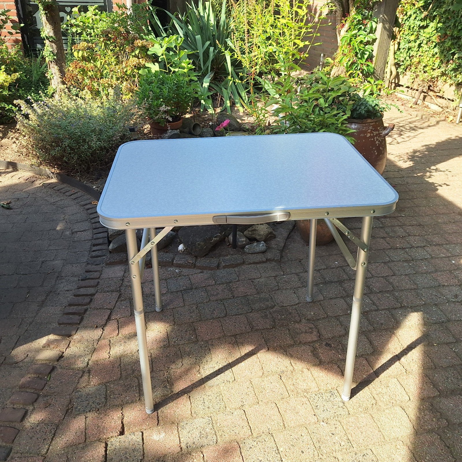 Campingtafel 75x55 cm met verstelbare pootjes, Ophalen, Gebruikt, Campingtafel