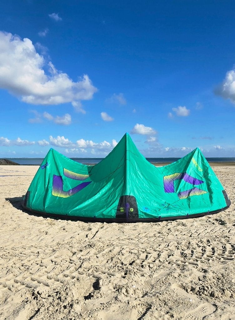 Duotone Evo SLS 9m 2026 Kite, Watersport en Boten, Info@duotone.com, Gebruikt, Duitsland, 9 m²