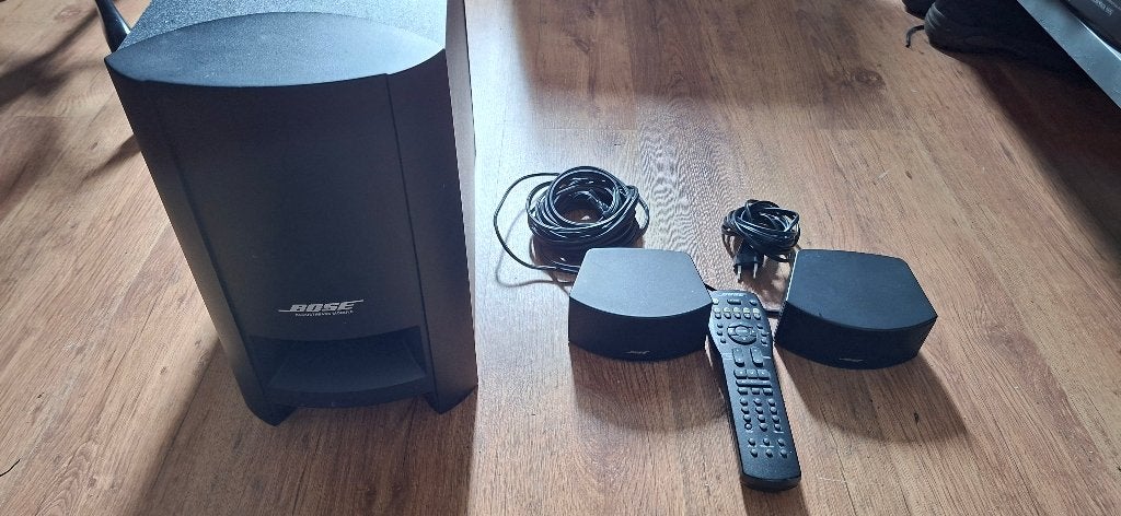 Bose Cinemate series 2 Digital Home Theater System, Gebruikt, 2.1-systeem, 70 watt of meer, Overige spelers