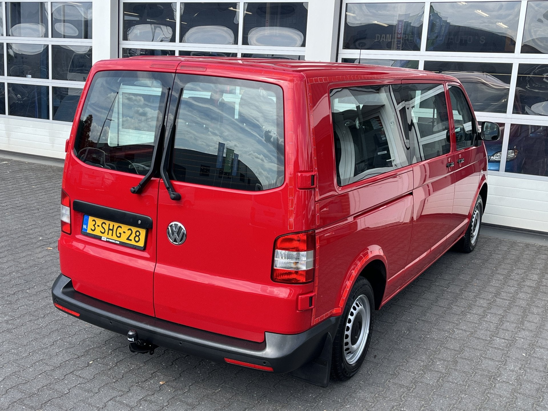Volkswagen Transporter Kombi 2.0 TDI DSG Automaat L2H1 BPM/, Euro 5, Stof, Gebruikt, 2500 kg