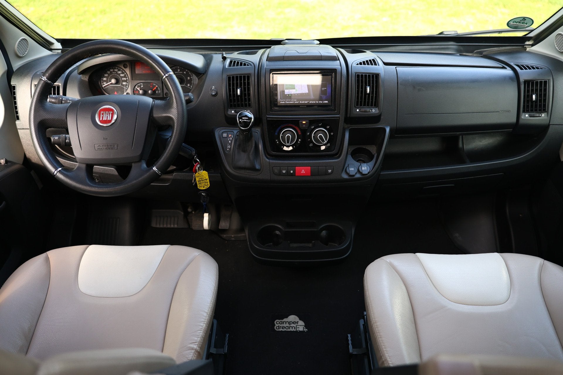 RAPIDO Van 640 BUSCamper AVM AUTOMAAT PANORAMA CARPLAY AIRCO, Automaat, Buscamper of Camperbus, Ringverwarming, AutoSale B.V.