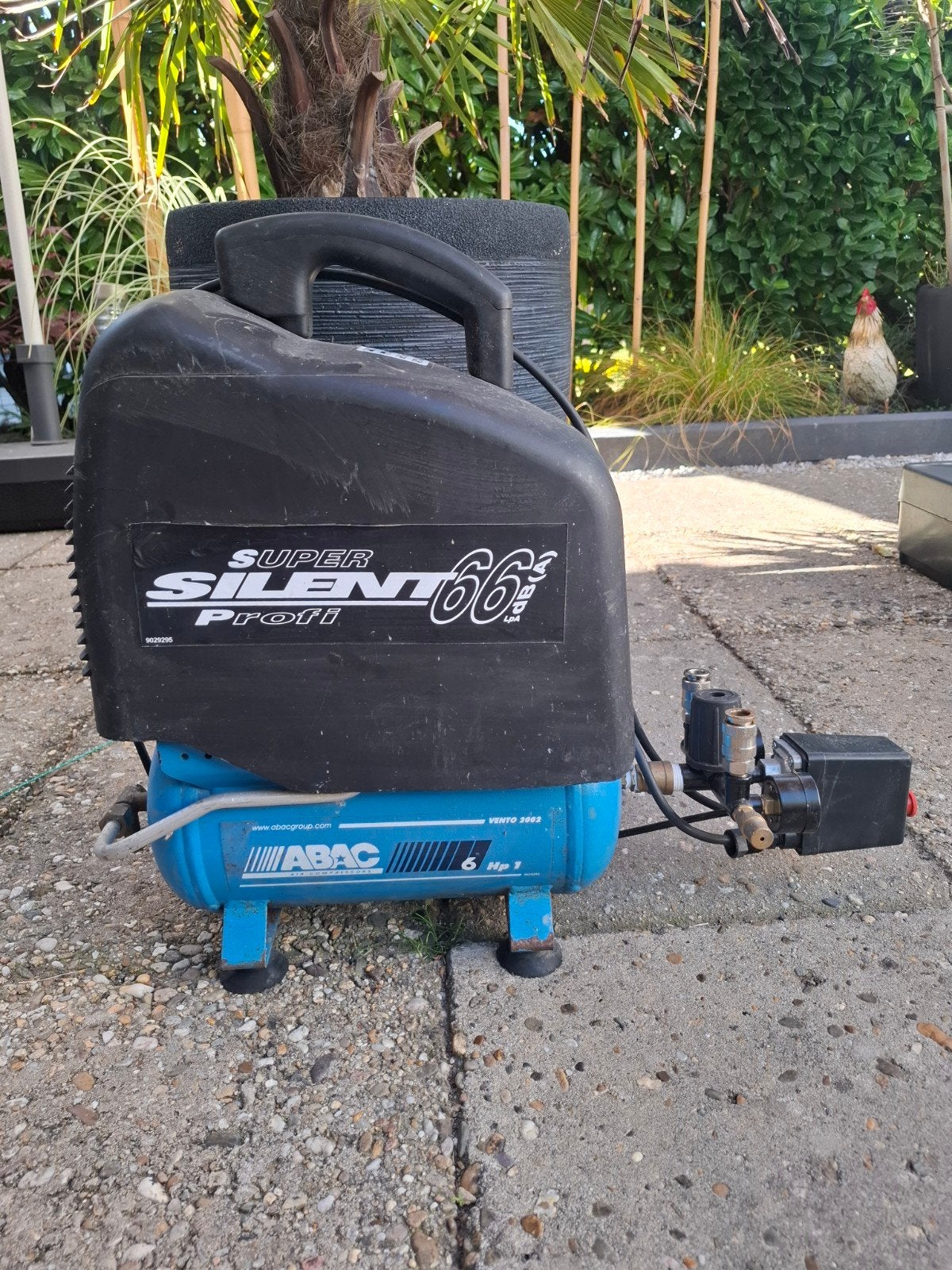 ABAC Super Silent Profi 66dB mini compressor, Doe-het-zelf en Verbouw, Minder dan 25 liter, Ophalen, Minder dan 6 bar, Minder dan 200 liter/min