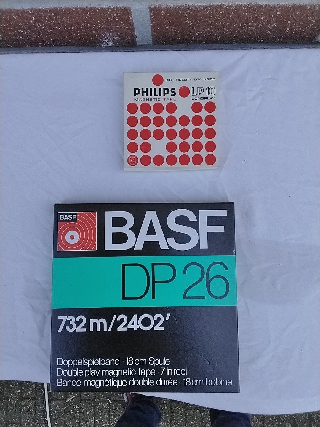 Philips en BASF magneetbanden - LP10 en DP26, Ophalen of Verzenden, Onderdeel, Met banden