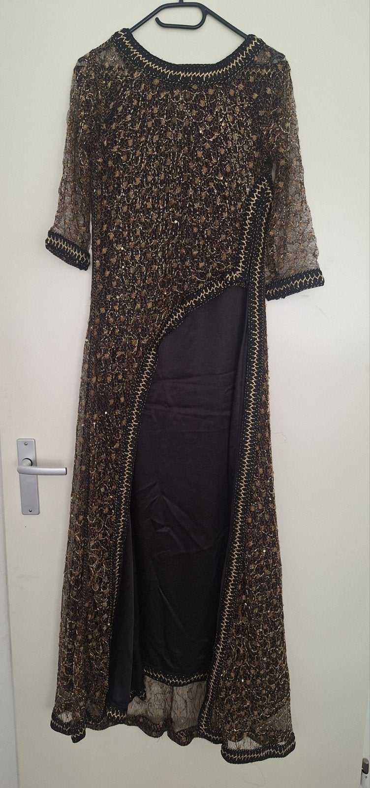Handgemaakte Tweedelige Kaftan/marokkaanse jurk met riem, Kleding | Dames, Jurken, Ophalen of Verzenden