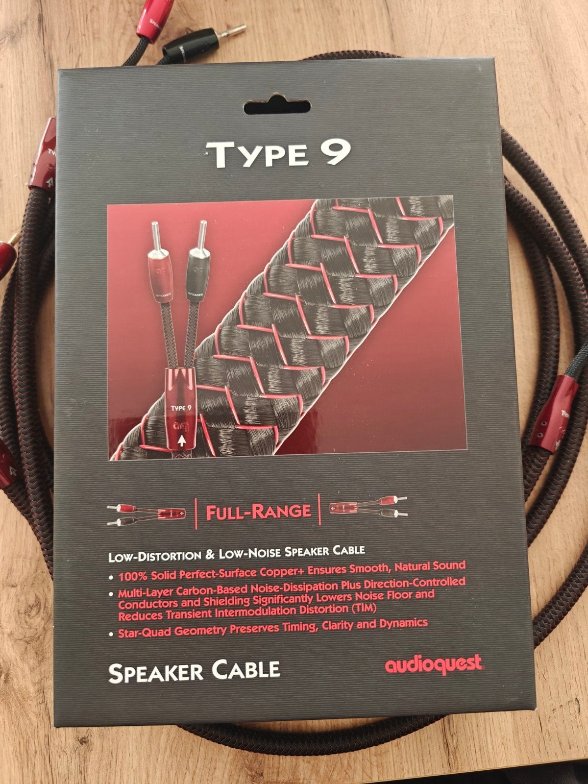 AudioQuest type 9 Luidsprekerkabels 2x2 meter.  Met factuur., Ophalen of Verzenden, Zo goed als nieuw, 2 tot 5 meter, Luidsprekerkabel