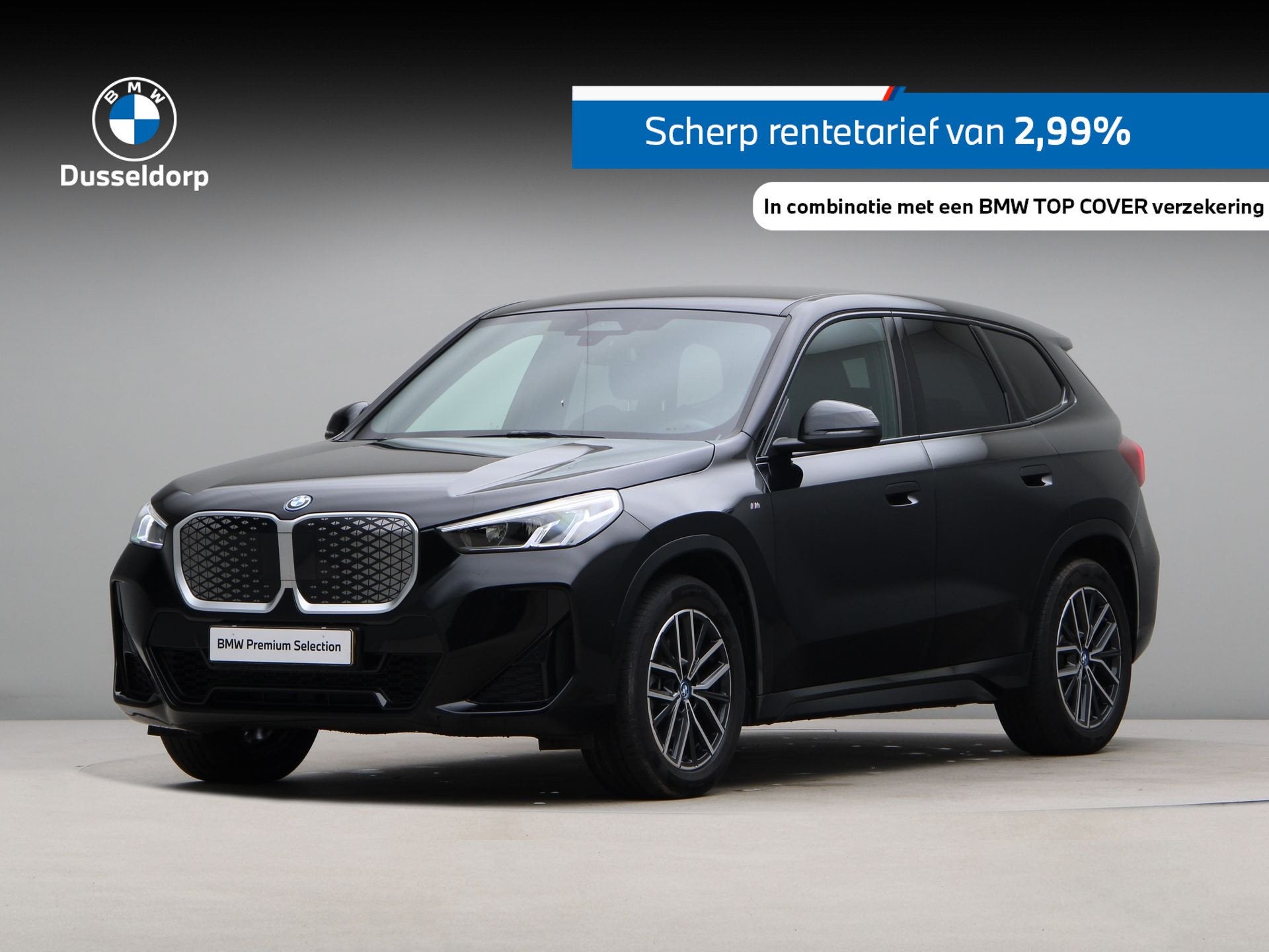 BMW iX1 xDrive30 M Sport 67 kWh (bj 2025, automaat), Auto's, Dealer onderhouden, Gebruikt, Zwart, Met garantie (alle)