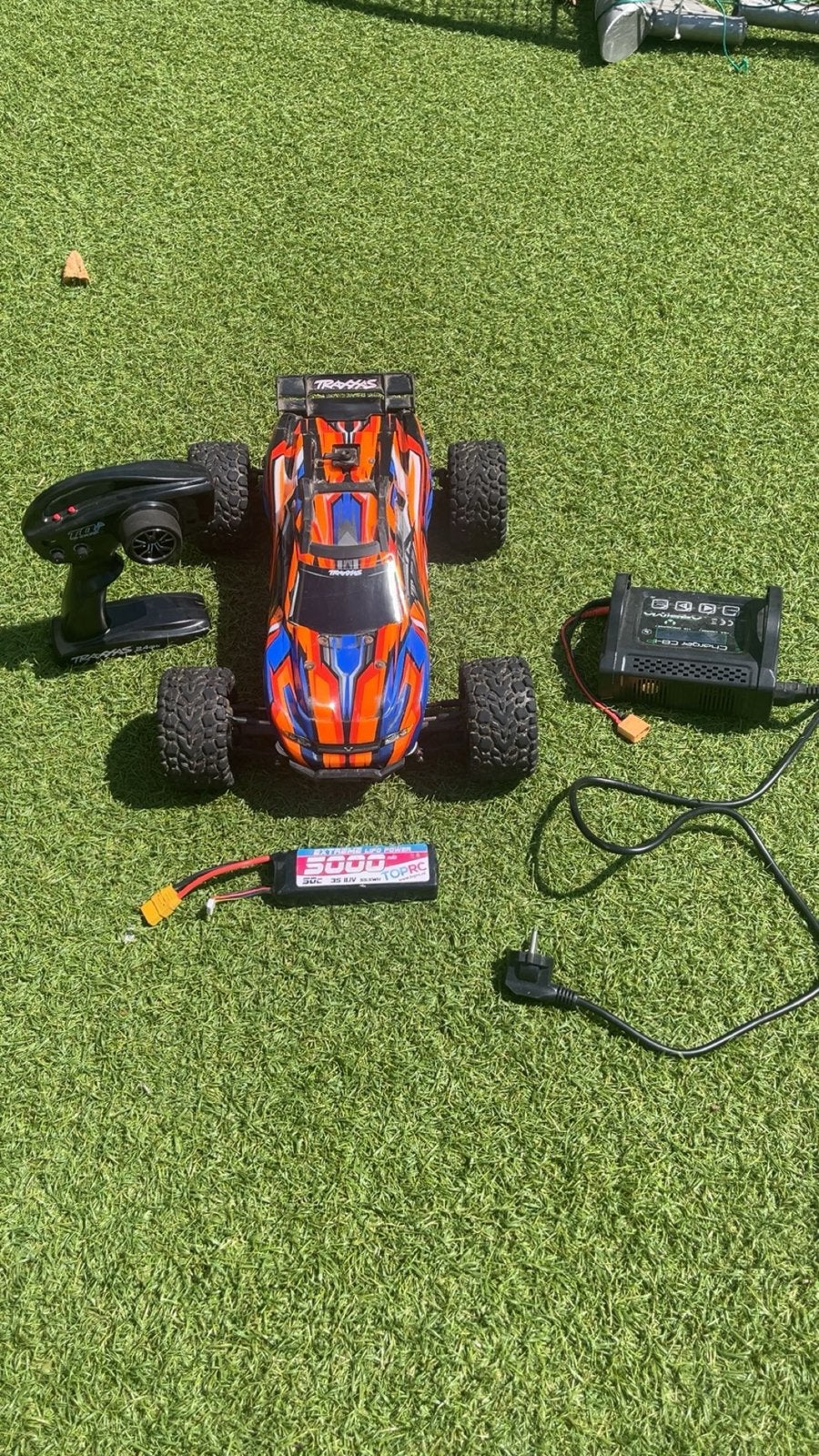 Traxxas Rustler 4x4 VXL RC auto - 100 km/u, incl. accu/lader, Elektro, Gebruikt, Auto offroad, Ophalen of Verzenden