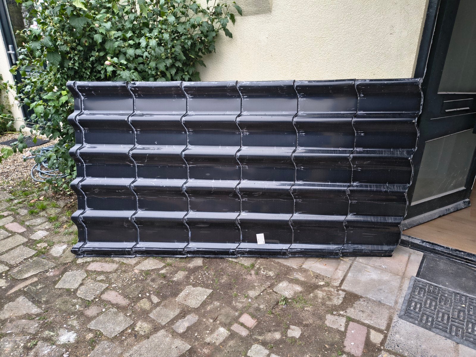 Zwarte metalen dakpanplaten - 215x125 cm, Zwart, Nieuw, Minder dan 5 m², Metaal