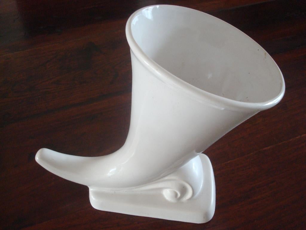 Vaas model hoorn porselein, Antiek en Kunst, Ophalen of Verzenden