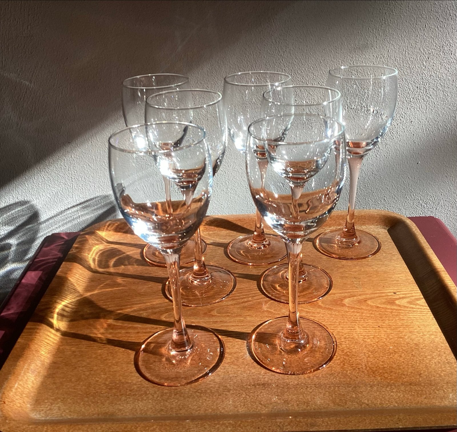 Set van 7 Luminarc wijnglazen met roze voet, Ophalen of Verzenden