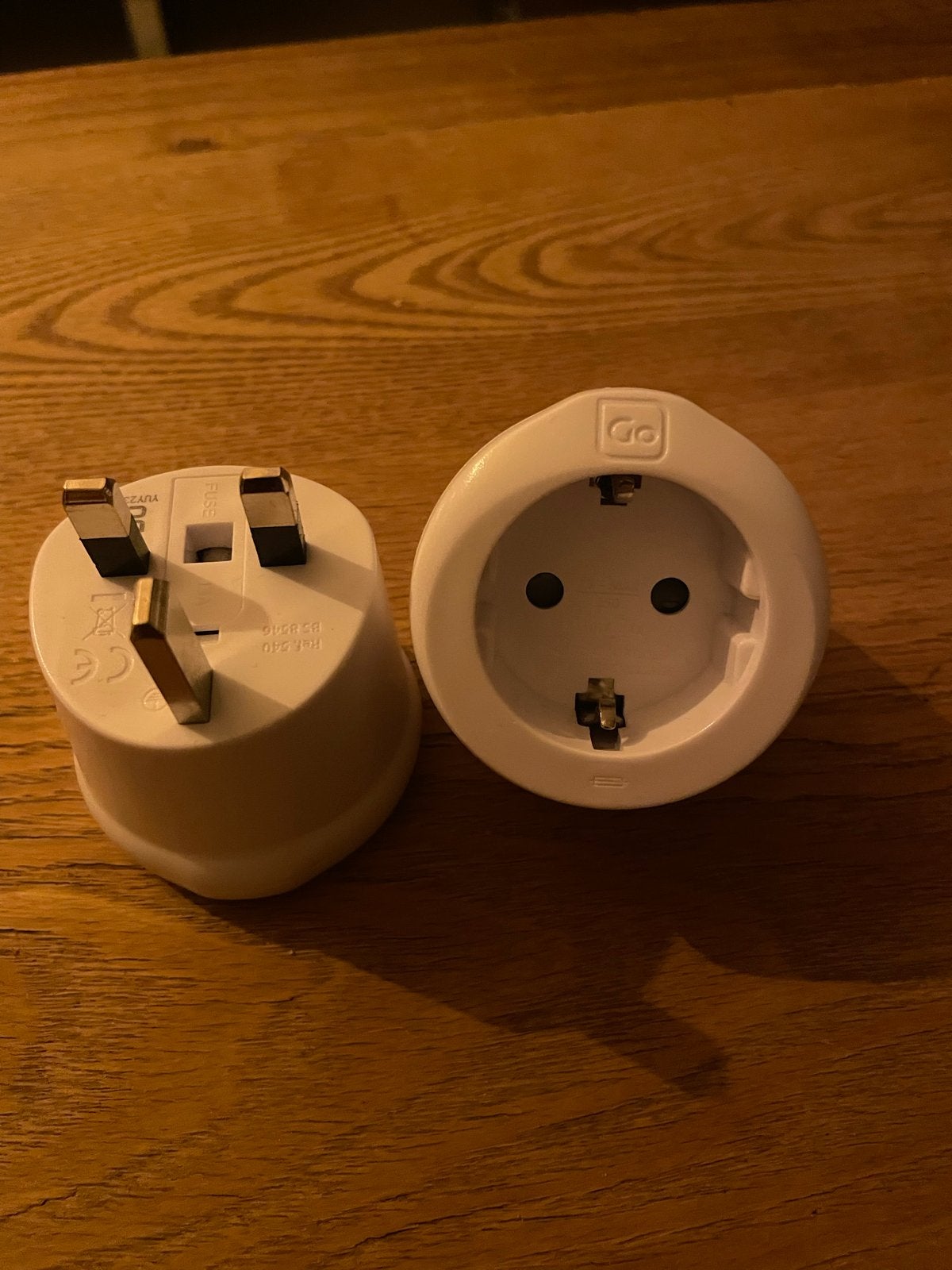 Eu - Uk adaptor, Ophalen of Verzenden