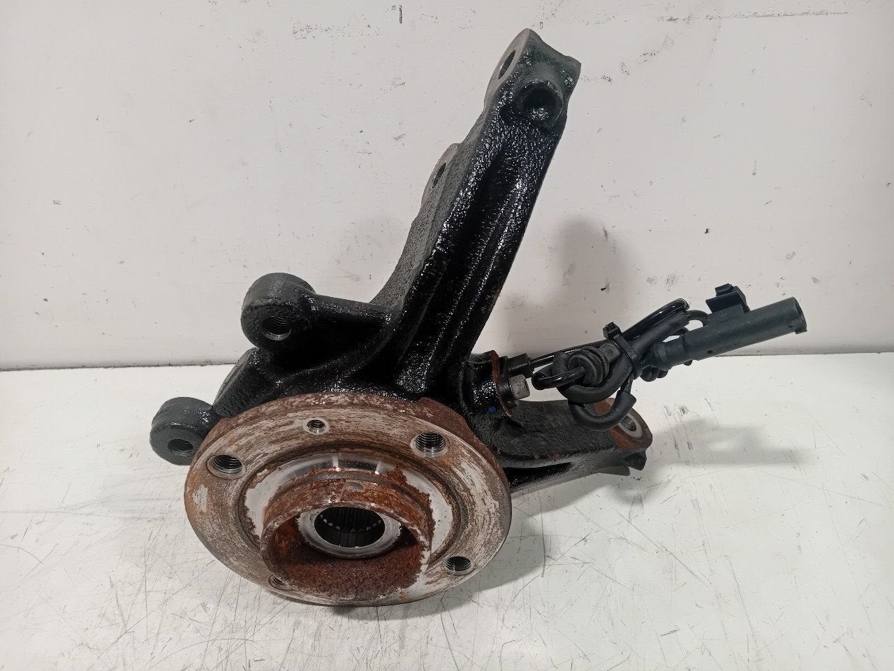 Wielnaaf links voor Citroën C3, Auto-onderdelen, Onderdelen@venauto.nl, Van der Ven Autorecycling B.V., Gebruikt, Citroën