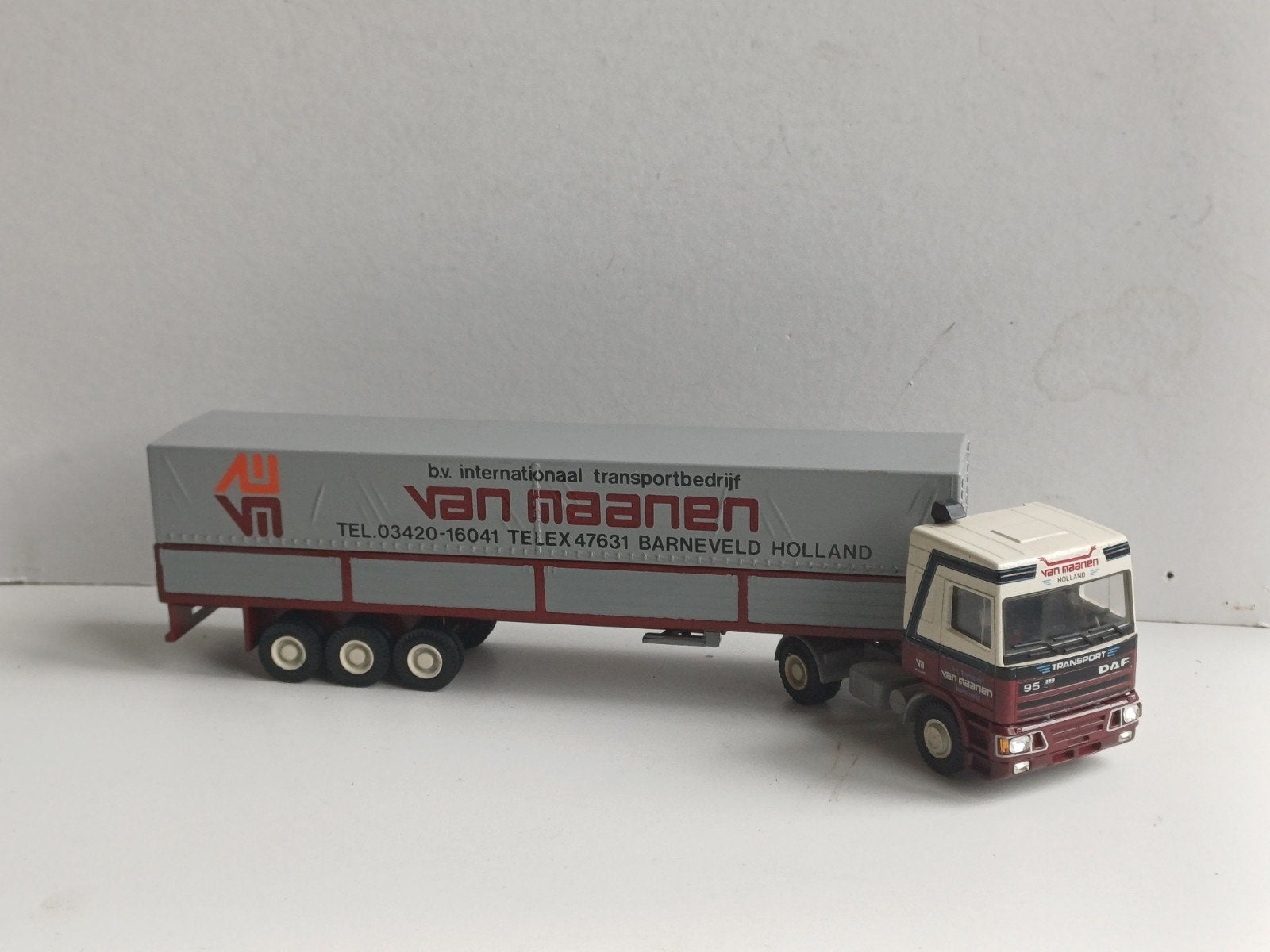 Daf lion Vsn Maanen Barneveld 1:50, Ophalen of Verzenden, Bus of Vrachtwagen, Lion Toys