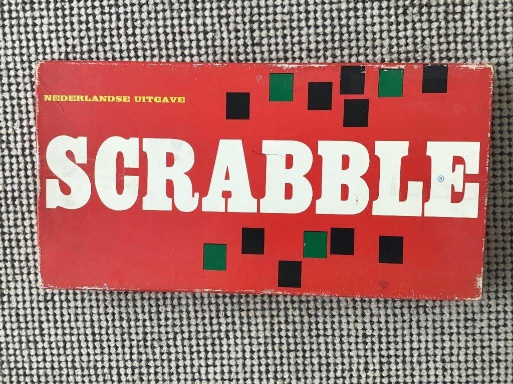 Scrabble - Nederlandse Uitgave - Compleet, Een of twee spelers, Ophalen, Gebruikt, S.J. Miller