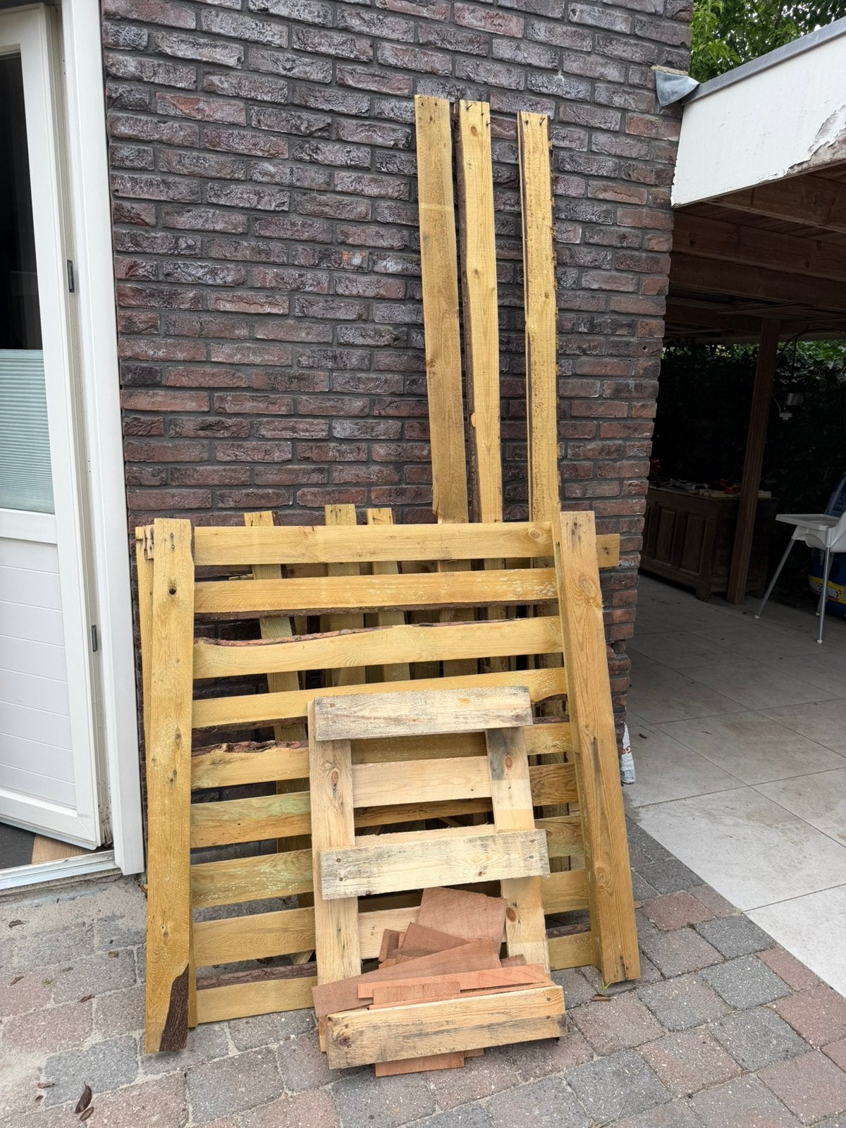 Resthout gratis ophalen!, Ophalen, Minder dan 25 mm, Zo goed als nieuw, Pallet