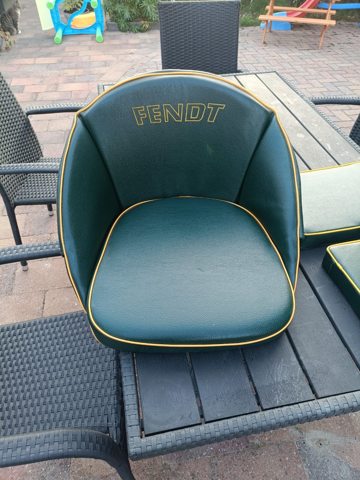Fendt zitting kussen voor oldtimer tractor, Ophalen of Verzenden