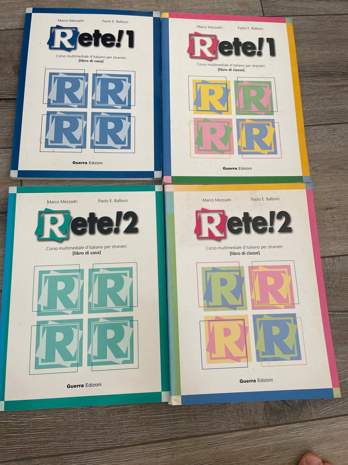 In de Rete! 1 & 2 boeken - Italiaans voor beginners, Boeken, Studieboeken en Cursussen, Ophalen of Verzenden, Alpha, Gelezen, Overige niveaus