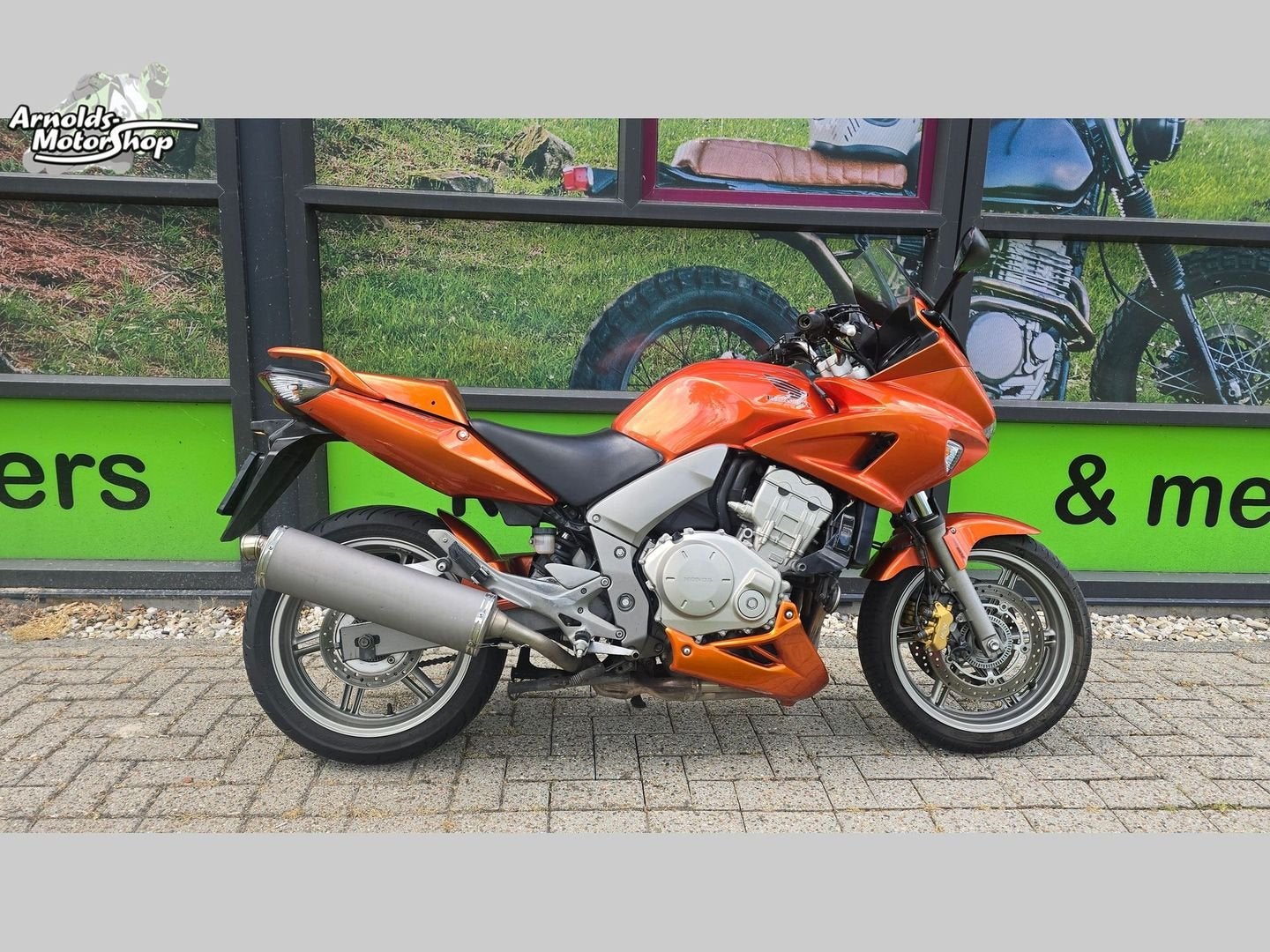 HONDA CBF 1000 A (bj 2008) 52,391 km, Motoren, Motoren | Honda, HONDA, 4 cilinders, Motorrijbewijs A, Bedrijf