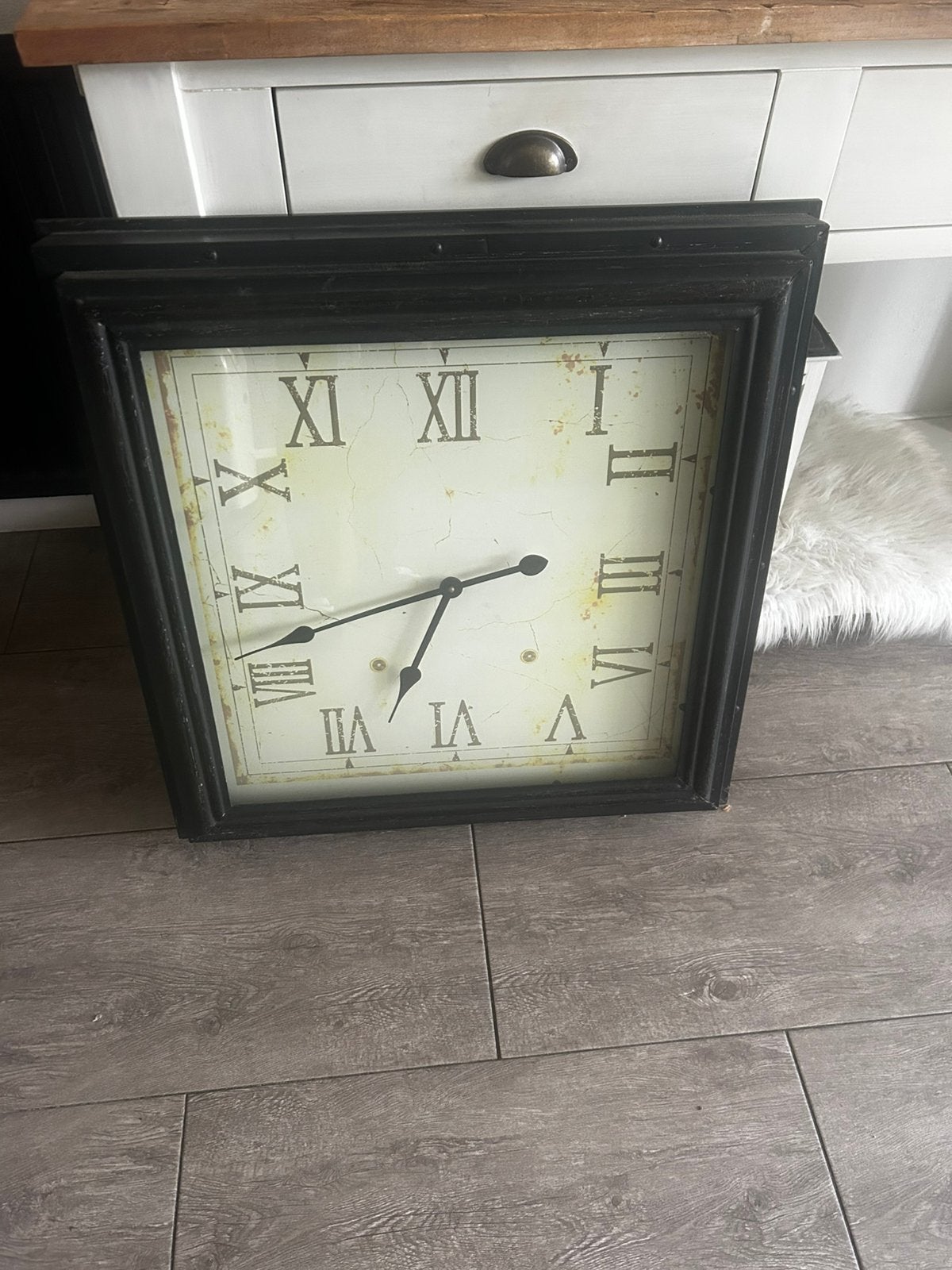Mooie antieke wandklok 67cm/67cm, Ophalen, Zo goed als nieuw, Wandklok