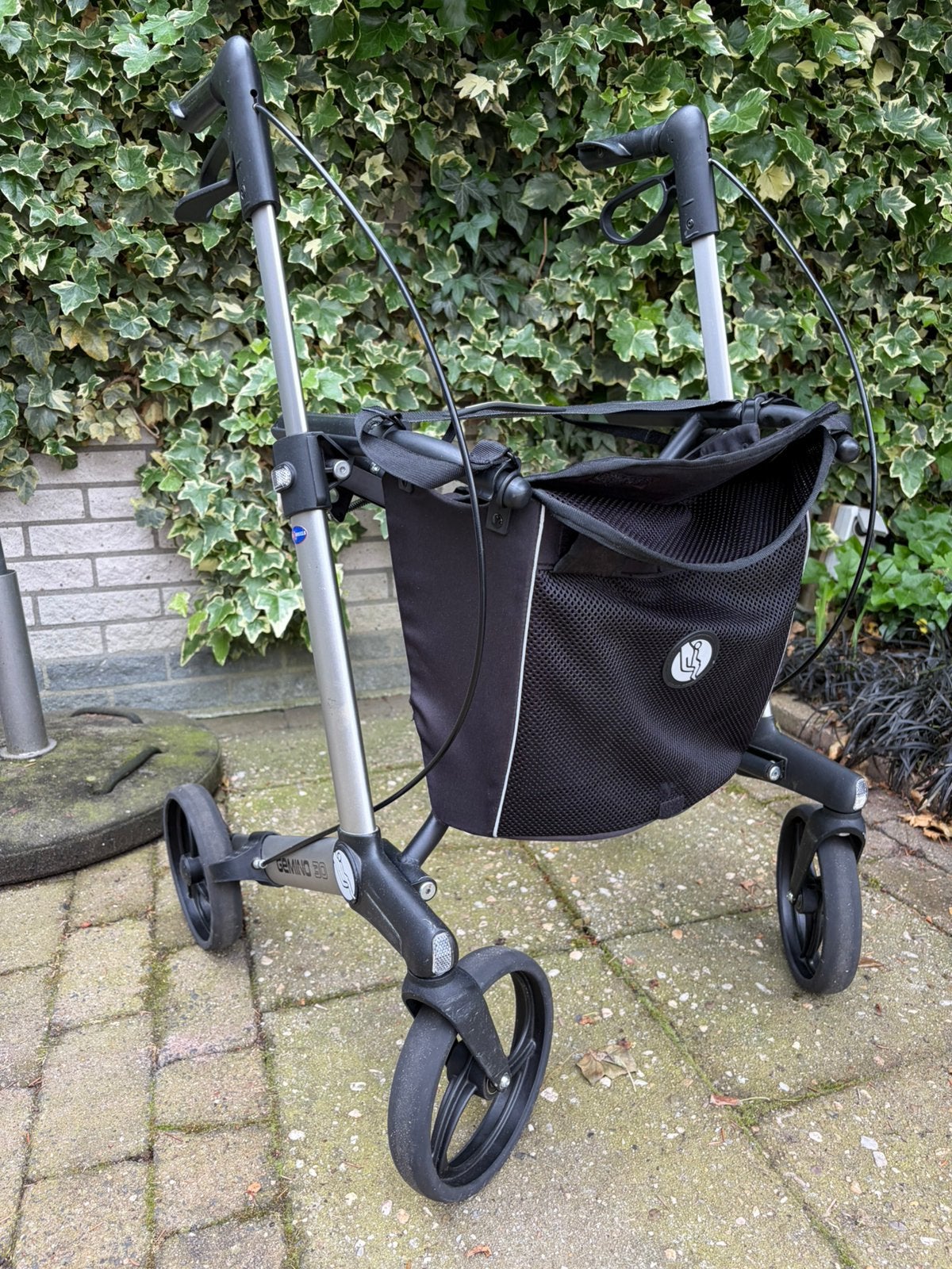 Rollator merk GEMINO, Diversen, Ophalen of Verzenden, Zo goed als nieuw