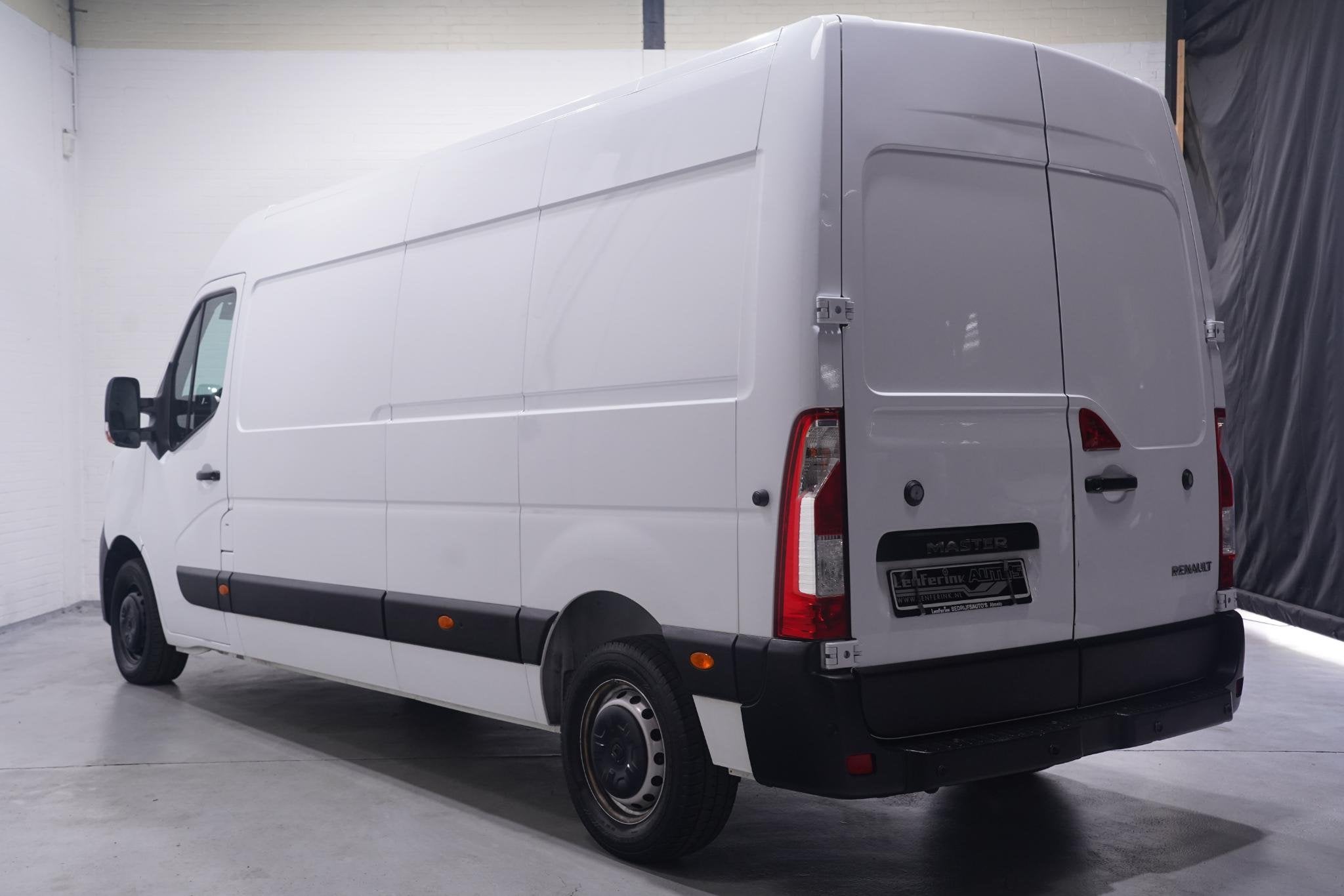 Renault Master 2.3 dCi 135 L3H2 Comfort Airco, Dodehoek Assi, Voorwielaandrijving, Gebruikt, 4 cilinders, Renault