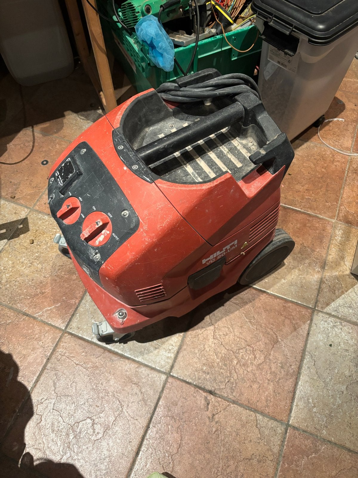 Hilti VC 20-UM bouwstofzuiger inclusief 5m slang, Ophalen of Verzenden, Gebruikt, Overige typen