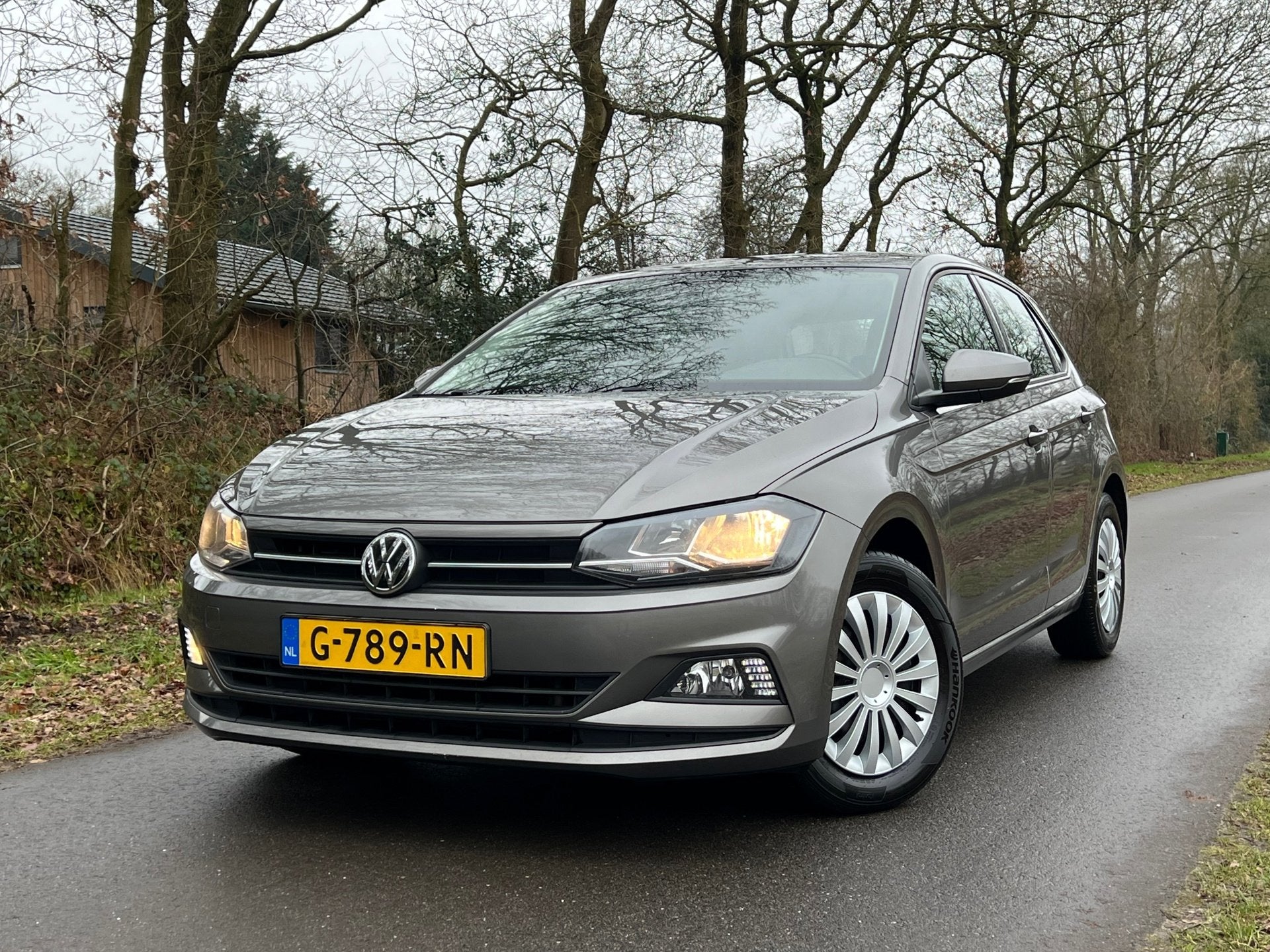 Volkswagen Polo 1.0 TSI Comfortline | Navi + ACC + Carplay N, Voorwielaandrijving, Stof, Gebruikt, 95 pk