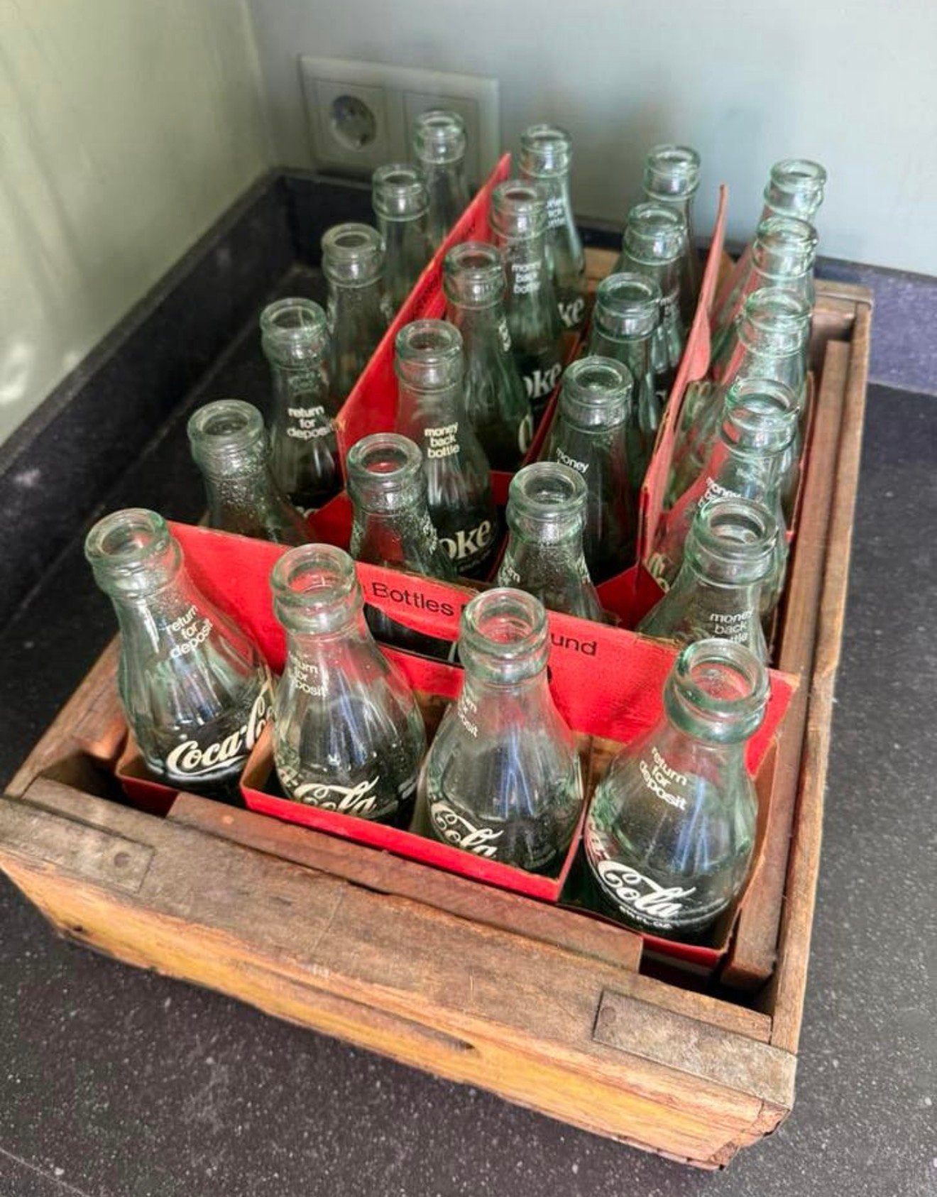 Vintage oud compleet Coca Cola krat incl flesje, Verzamelen, Ophalen, Gebruikt, Overige typen