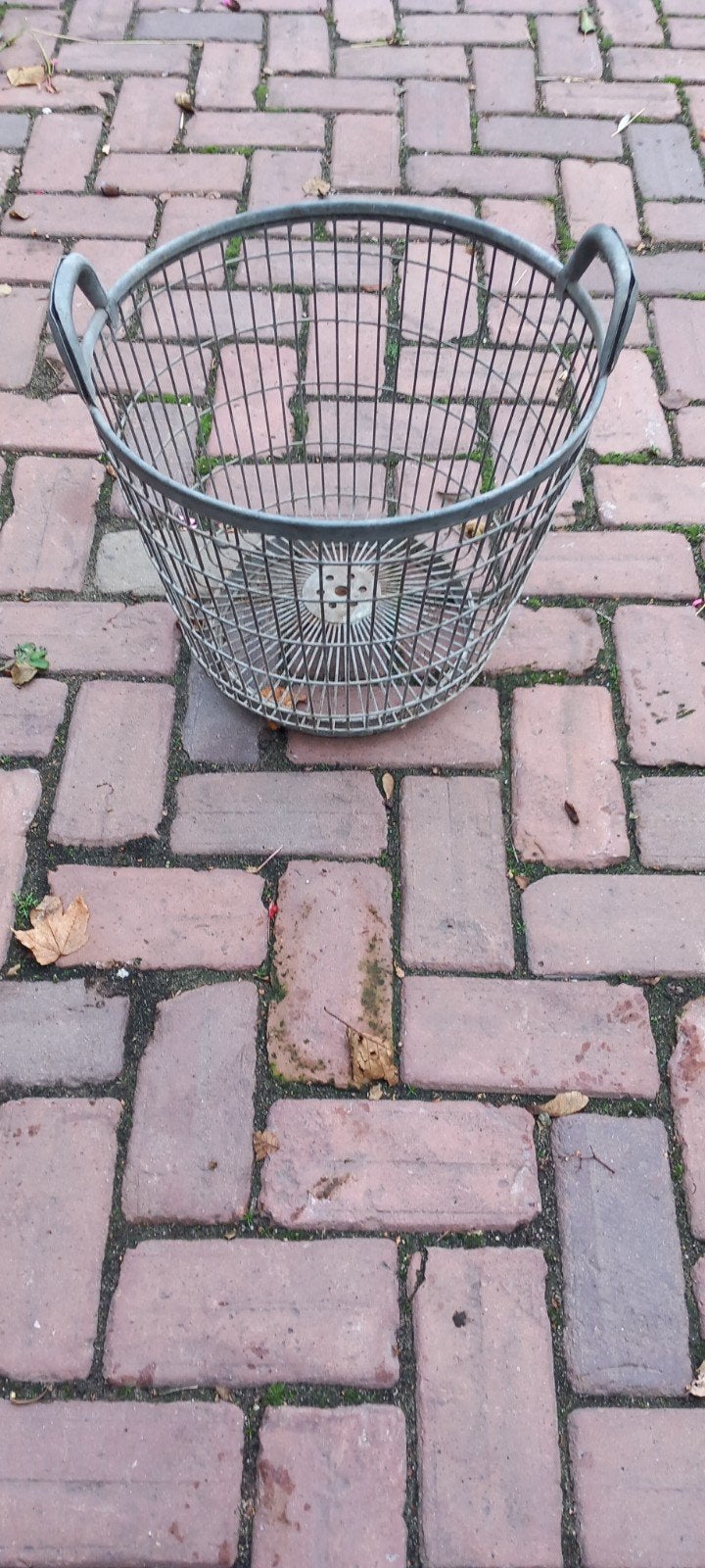 Ouderwetse ijzeren aardappelmand, Ophalen of Verzenden