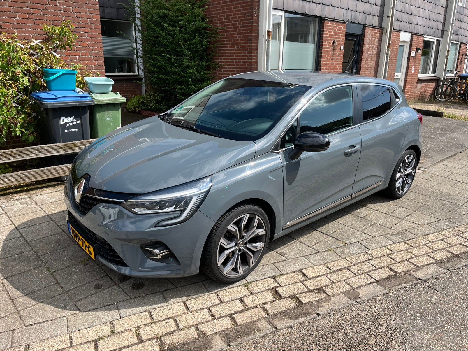 Renault Clio 1.0 TCe 100pk 2020 Grijs, 580 kg, 100 pk, Handgeschakeld, Particulier