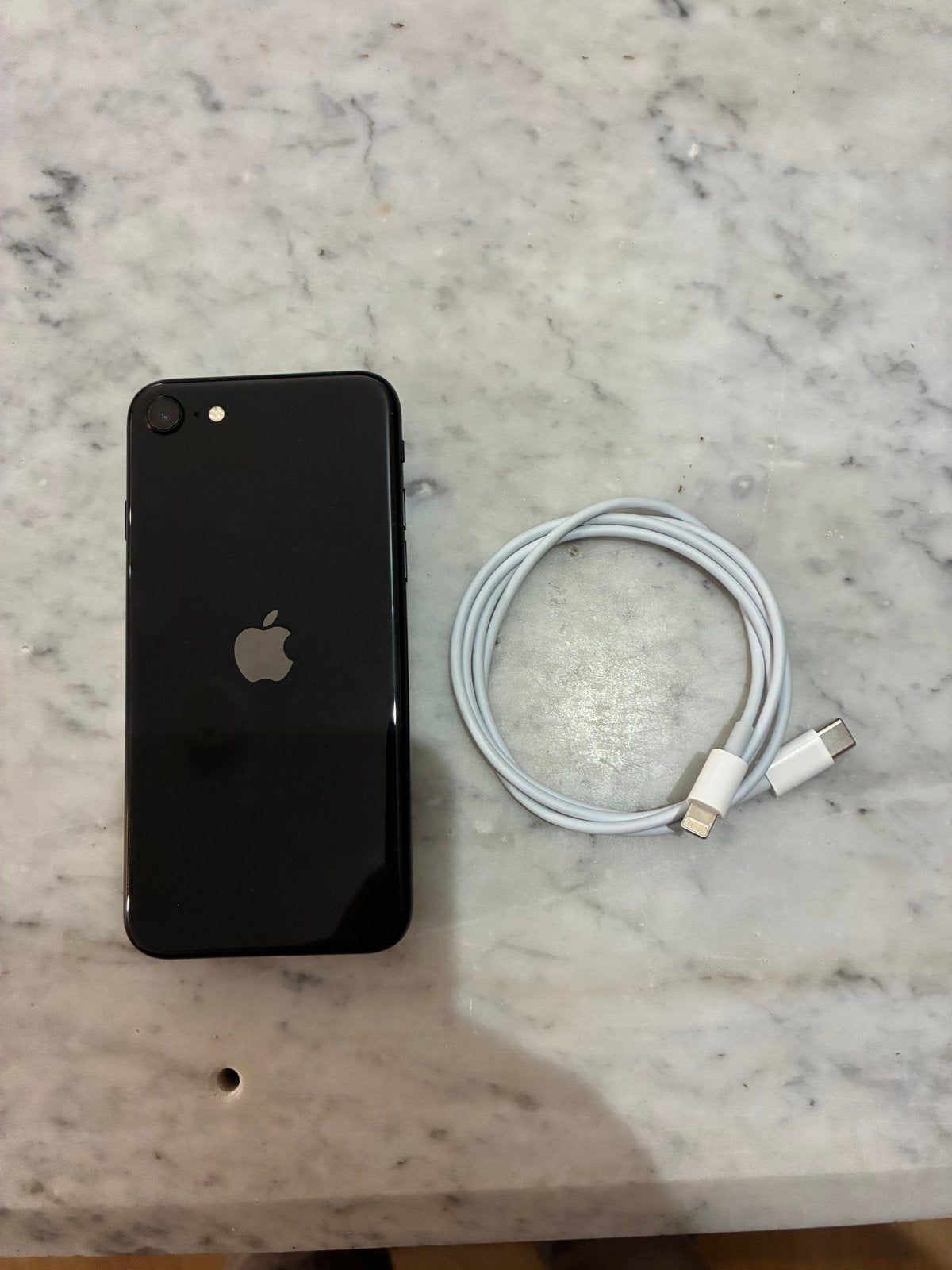 iPhone SE 2022 64gb Zwart - zeer goede staat, Telecommunicatie, Mobiele telefoons | Apple iPhone, Zwart, Ophalen of Verzenden
