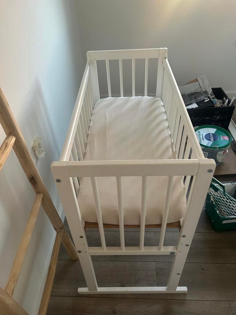 Petit Amelie wiegje / co-sleeper, Kinderen en Baby's, Babywiegjes en Ledikanten, Ophalen, Gebruikt, Wieg