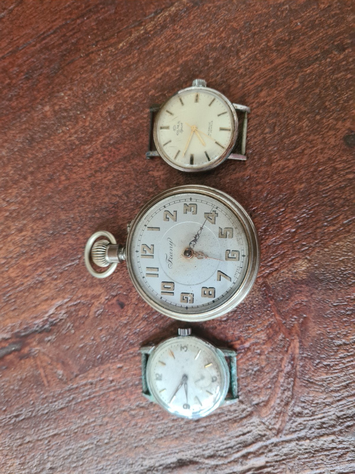 Vintage horloges: zakhorloge en twee polshorloges, Overige merken, Zakhorloge, Staal, 1930 tot 1960