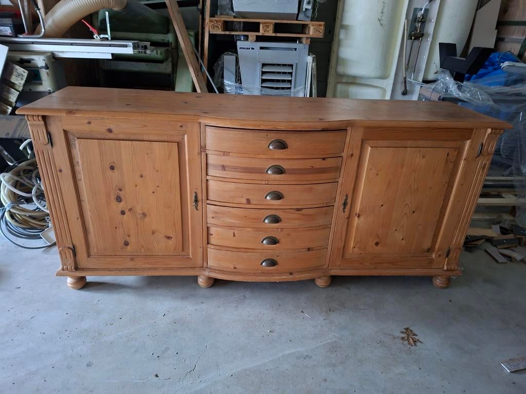 Massief houten dressoir met lades en kasten, Huis en Inrichting, Kasten | Dressoirs, Ophalen