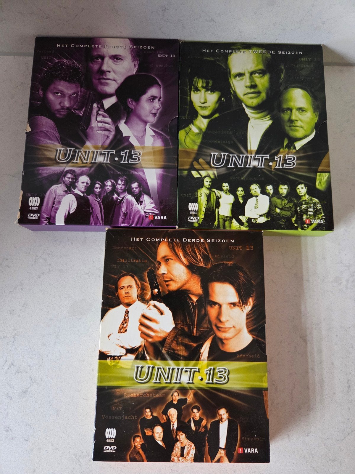 Unit 13 - Complete serie seizoen 1 tm 3, Vanaf 12 jaar, Ophalen of Verzenden, Zo goed als nieuw, Drama